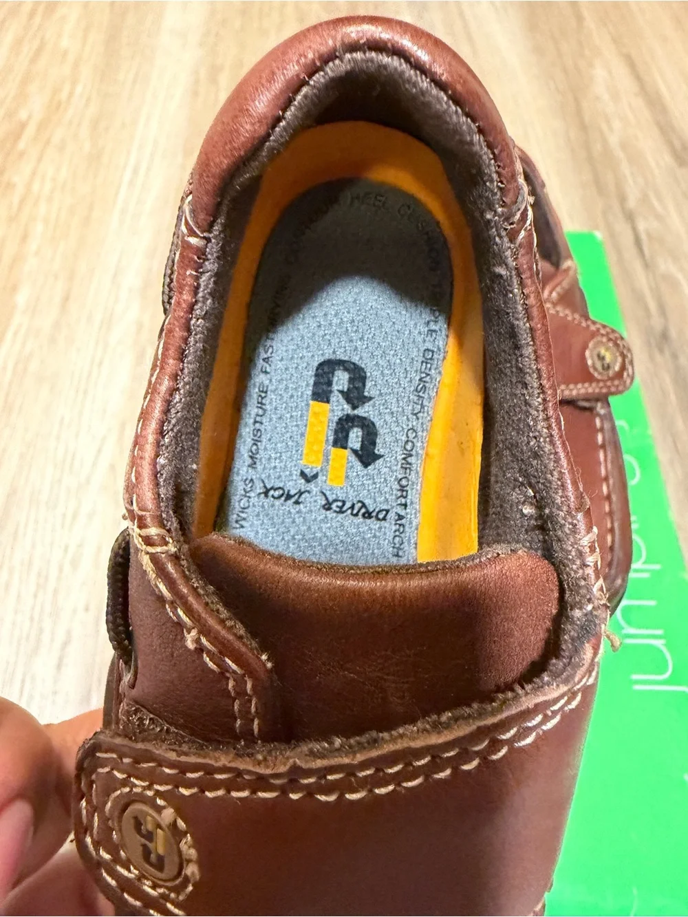 Boys Genuine Leather School Shoes Size 10 Toddler US (EU 27) New in Box Brown